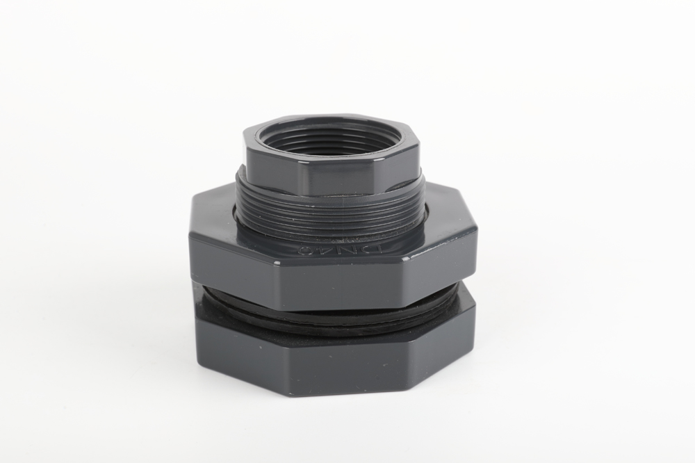 赵西垸林场水箱接头